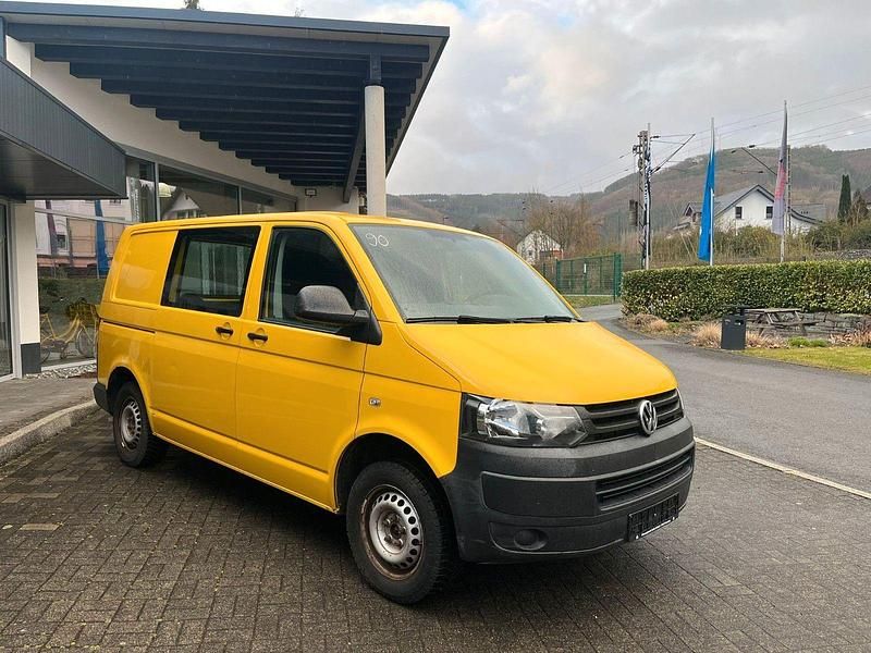 Gebraucht VW Transporter 84 PS (61 kW) 2013 Gelb Van