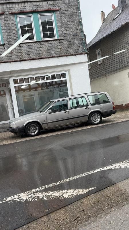 Silber Gebraucht 1996 Volvo 940 Kombi | 9.800 € - Bild 1/4