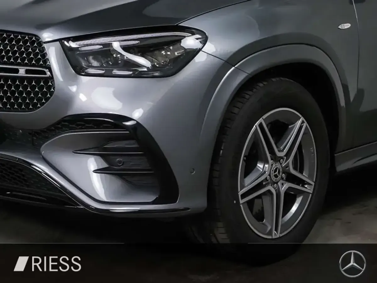 Gebraucht Mercedes GLE350 AMG 197 PS (144 kW) 2025 Grau SUV