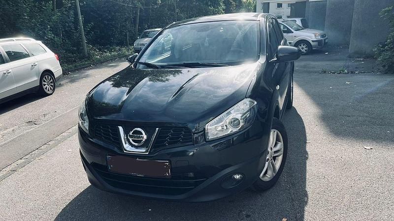 Schwarz Gebraucht 2011 Nissan Qashqai Acenta SUV | 5.000 € (Superpreis) - Bild 1/4
