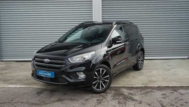 Gebraucht Ford Kuga ST-Line 179 PS (131 kW) 2018 Schwarz SUV