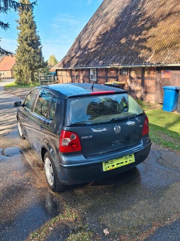 Gebraucht VW Polo Cricket 86 PS (63 kW) 2004 Blau Kleinwagen