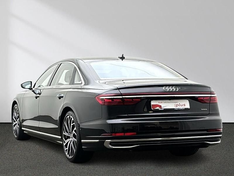 Gebraucht Audi A8L Ambiente 286 PS (210 kW) 2023 Mythosschwarz metallic Limousine