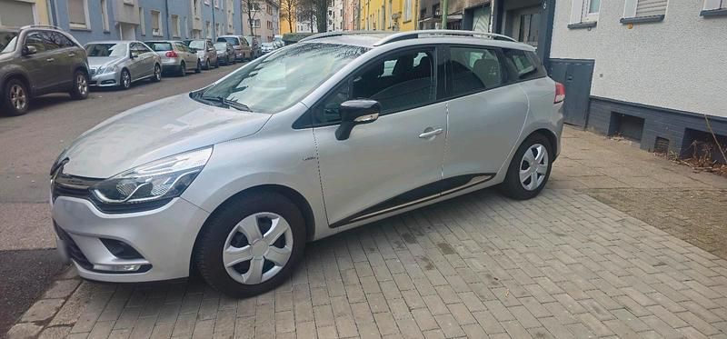 Gebraucht Renault Clio IV 90 PS (66 kW) 2018 Grau Limousine