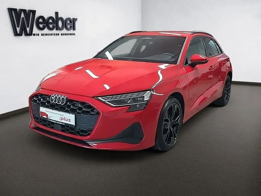 Gebraucht Audi A3 S-Line 204 PS (150 kW) 2025 Gelb Limousine