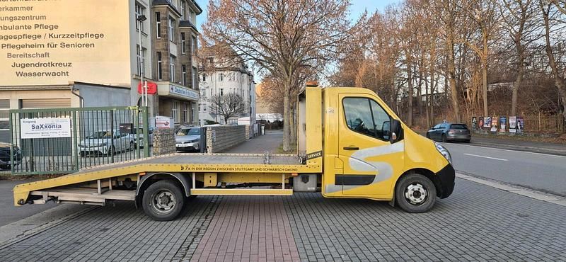 Gebraucht Opel Movano 164 PS (120 kW) 2017 Gelb Van / Kleinbus