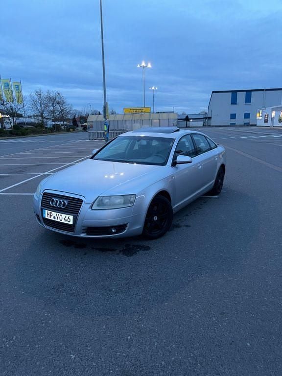 Second-hand Audi A6 177 CP (130 kW) 2004 Argintiu Berlinǎ