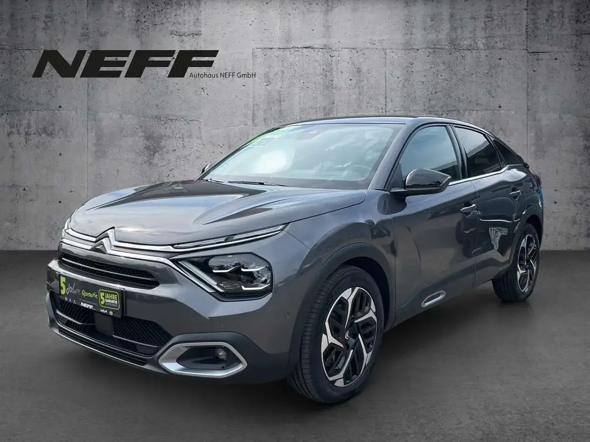Gebraucht Citroën C4 PureTech 131 PS (96 kW) 2024 Grau SUV