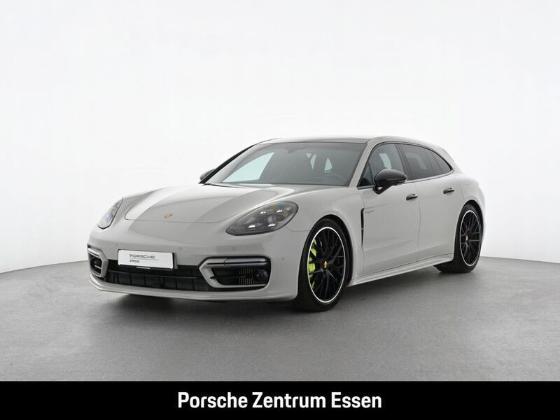 Weiß Gebraucht 2021 Porsche Panamera Turbo S Sport Turismo Limousine | 117.900 € (Fairer Preis) - Bild 1/4