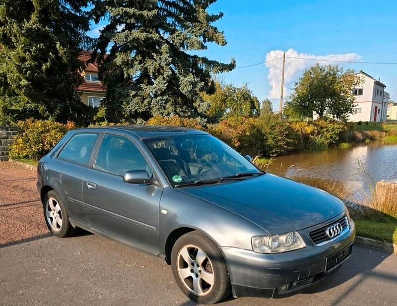 Gebraucht Audi A3 Attraction 131 PS (96 kW) 2004 Grau Kleinwagen