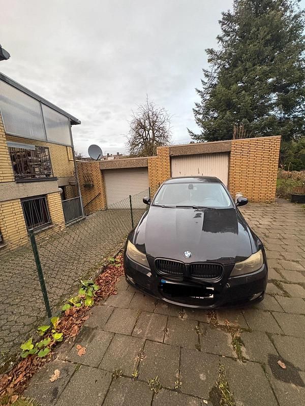 Schwarz Gebraucht 2008 BMW 320 Limousine | 3.500 € (Superpreis) - Bild 1/3