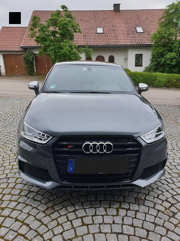 Gebraucht Audi S1 Sportback Ambiente 231 PS (169 kW) 2016 Grau Kleinwagen