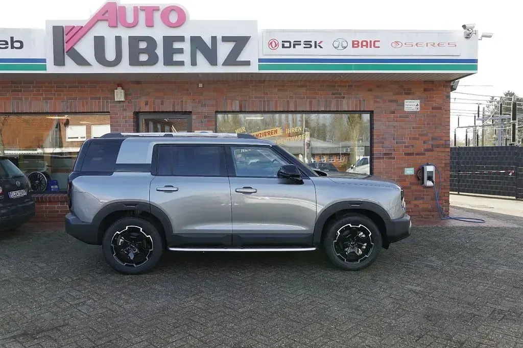 Neu Baic BJ30 280 PS (205 kW) 2026 Grau SUV