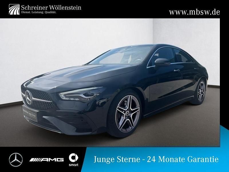 Schwarz kosmosschwarz Gebraucht 2024 Mercedes CLA200 AMG Coupé | 33.570 € (Guter Preis) - Bild 1/4