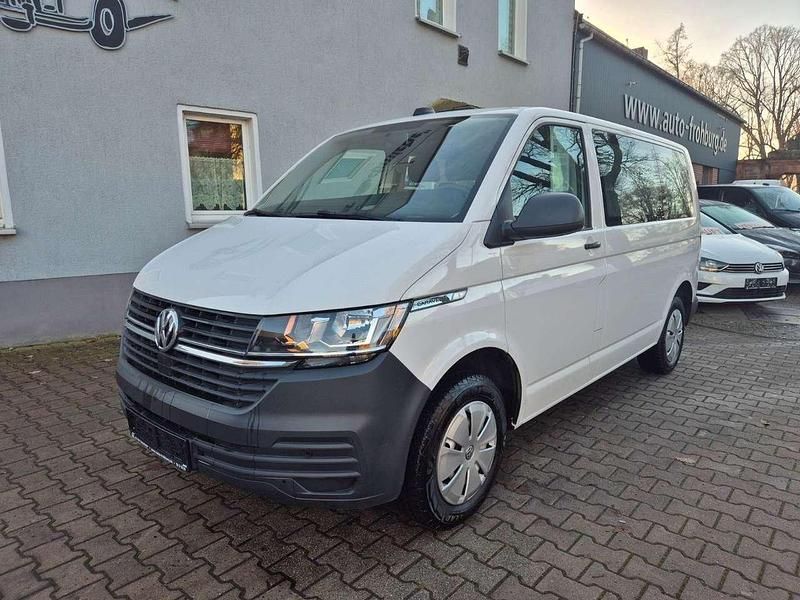 Gebraucht VW T6.1 110 PS (80 kW) 2021 Candyweiß Van