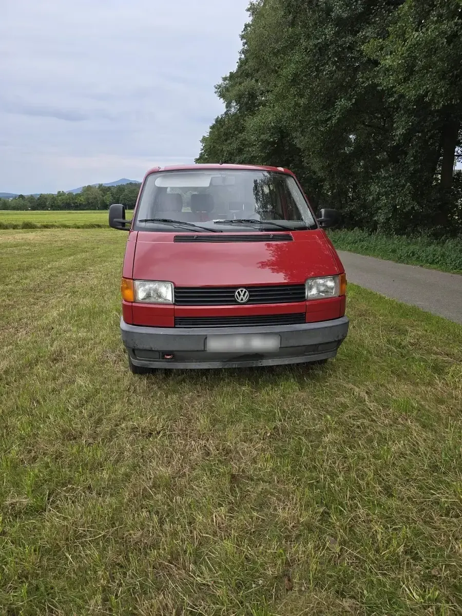 Gebraucht VW T4 78 PS (57 kW) 1994 Rot Van