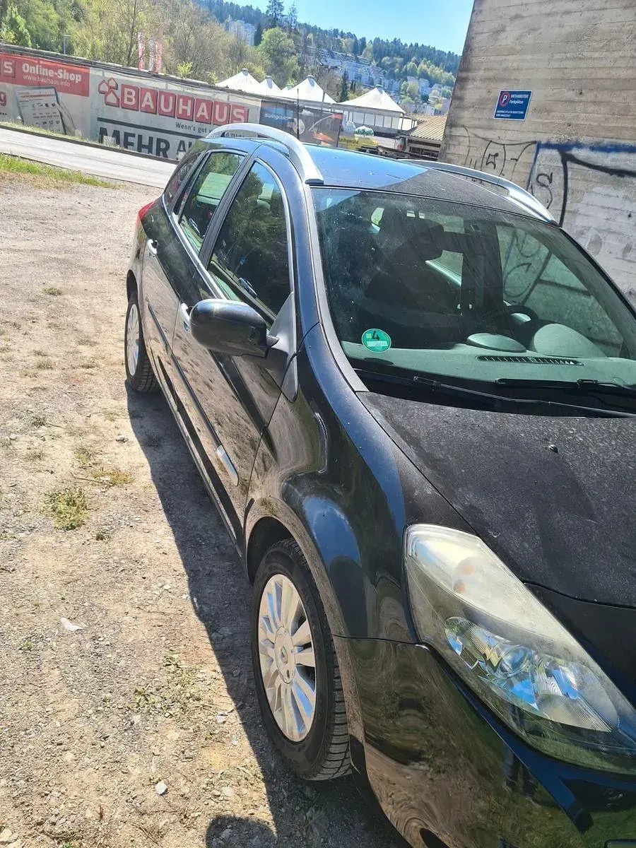 Gebraucht Renault Clio GrandTour Dynamique 75 PS (55 kW) 2009 Grau Kombi