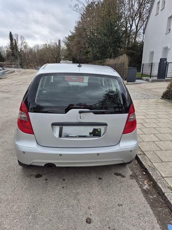 Gebraucht Mercedes A170 116 PS (85 kW) 2008 Silber Van / Kleinbus
