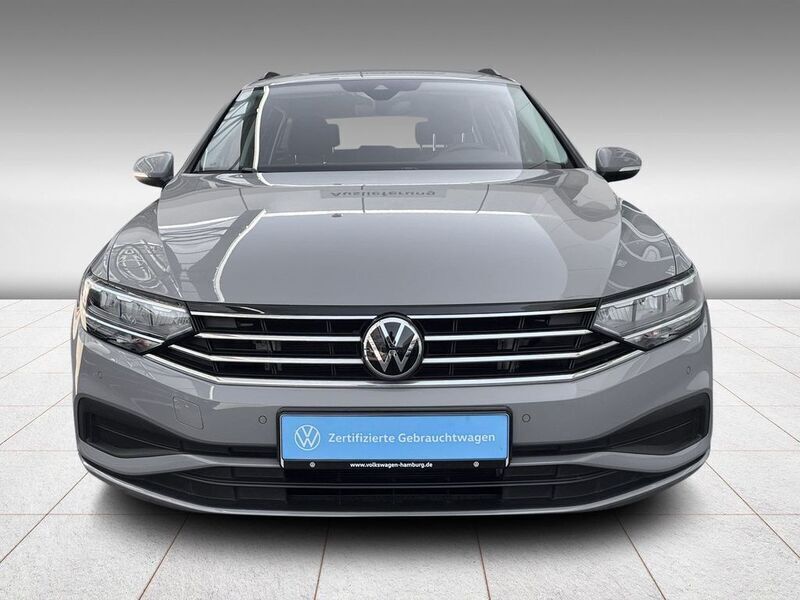 Gebraucht VW Passat Conceptline 150 PS (110 kW) 2022 Othercolor Kombi