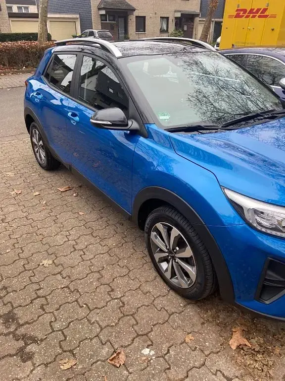 Gebraucht Kia Stonic 101 PS (74 kW) 2021 Blau SUV