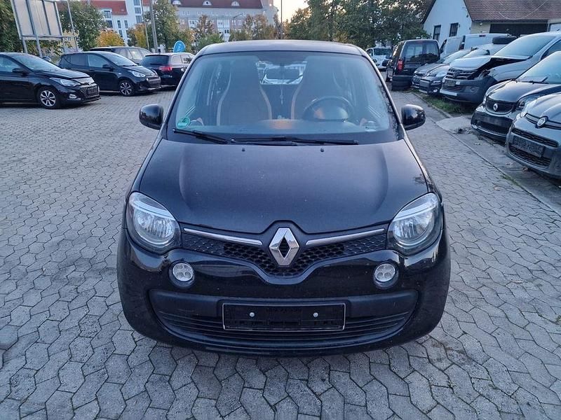 Schwarz Gebraucht 2017 Renault Twingo Experience Kleinwagen | 3.900 € (Superpreis) - Bild 1/4