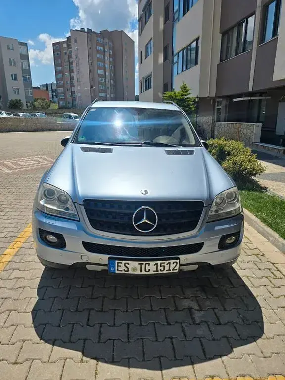 Gebraucht Mercedes ML280 190 PS (139 kW) 2008 Blau SUV