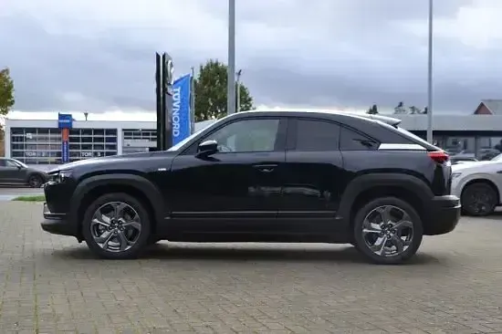 Gebraucht Mazda MX30 106 kW (145 PS) 2022 Schwarz SUV
