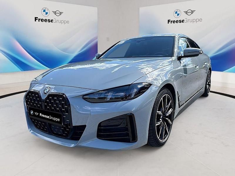 M brooklyn grau metallic Gebraucht 2025 BMW 430 Performance Coupé | 72.960 € - Bild 1/4