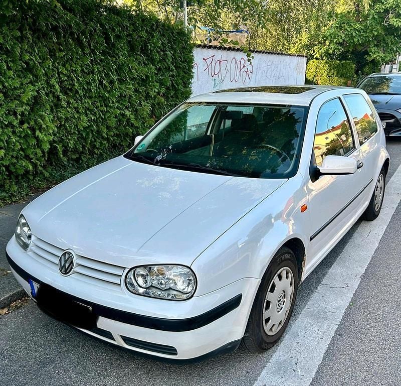 Gebraucht 2002 VW Golf IV Limousine | 2.350 € (Fairer Preis) - Bild 1/2