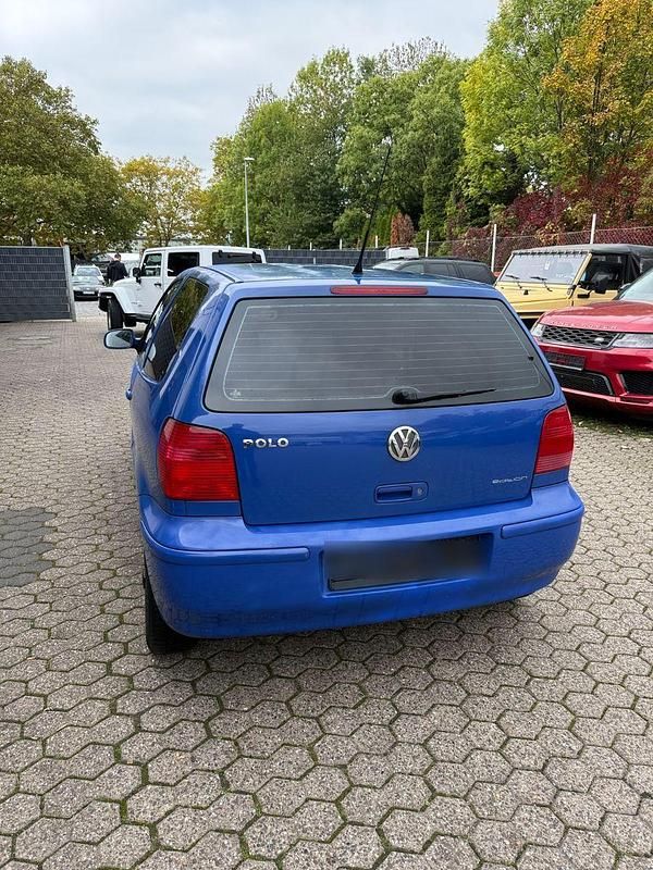 Gebraucht VW Polo 60 PS (44 kW) 2001 Blau Kleinwagen