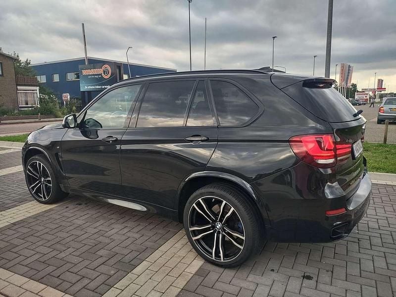 Second-hand BMW X5 381 CP (280 kW) 2017 Negru SUV