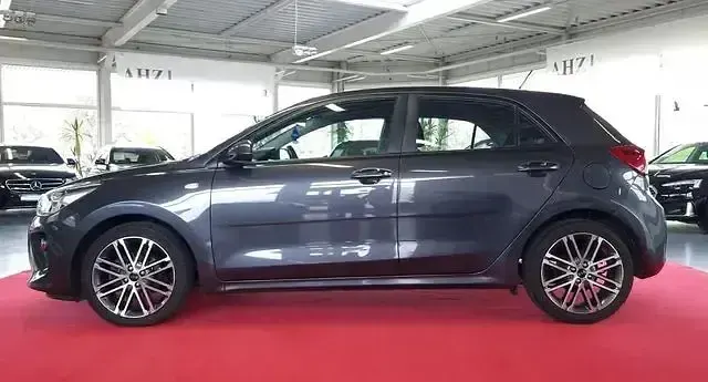 Gebraucht Kia Rio 101 PS (74 kW) 2017 Grau Limousine