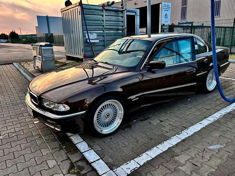 Gebraucht BMW 730 184 PS (135 kW) 1998 Braun Limousine