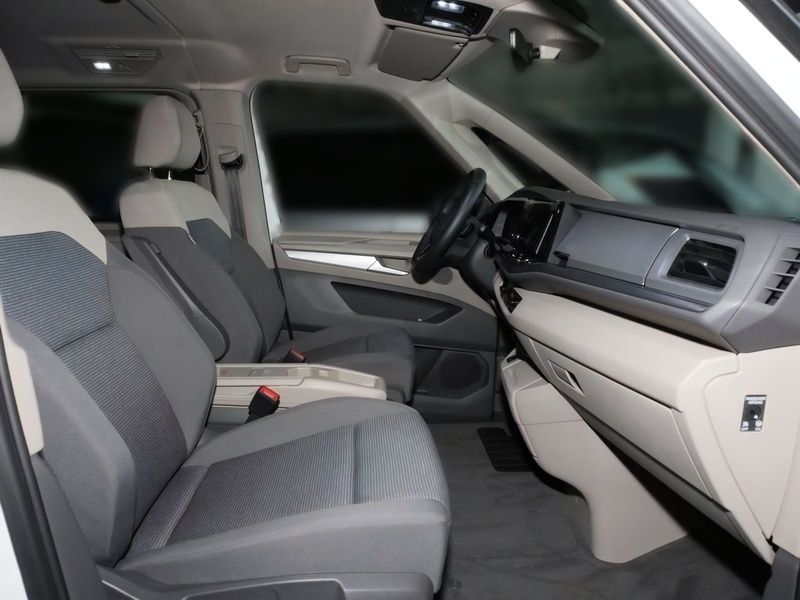 Gebraucht VW T7 150 PS (110 kW) 2023 Weiß Van