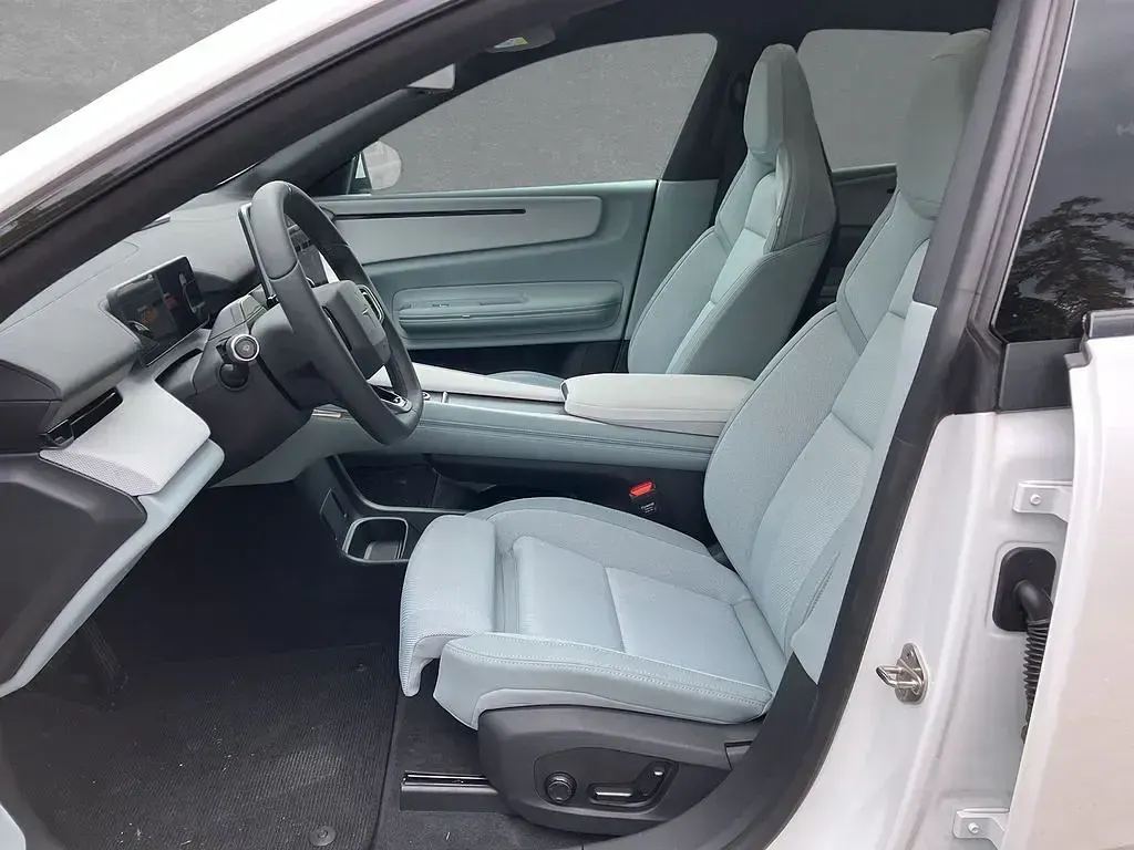 Usata Polestar 4 Pilot 200 kW (272 CV) 2025 Bianco SUV