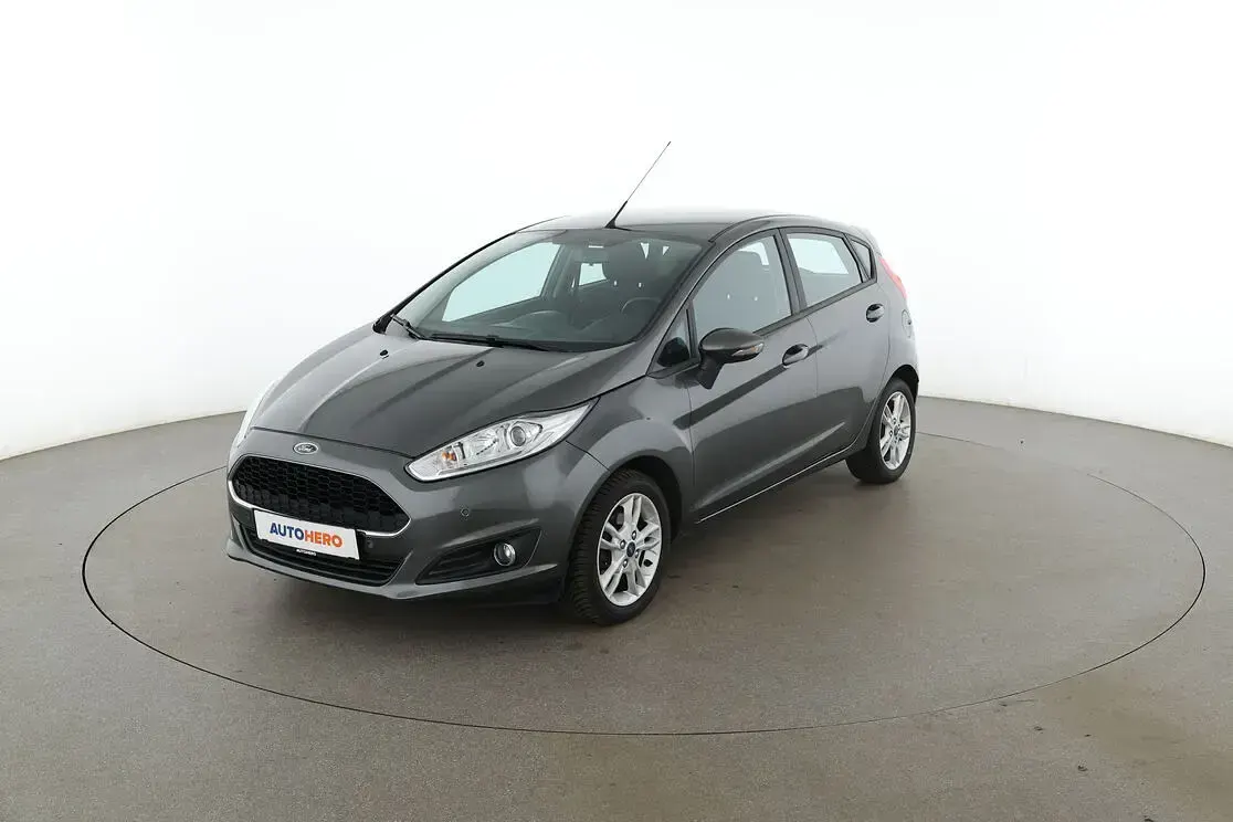 Gebraucht Ford Fiesta Celebration 101 PS (74 kW) 2017 Kleinwagen