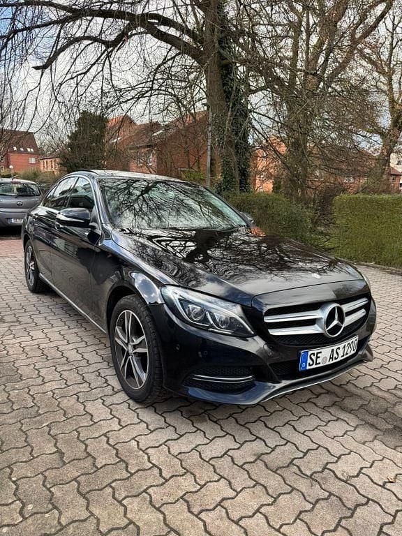 Gebraucht Mercedes C200 184 PS (135 kW) 2015 Schwarz Limousine