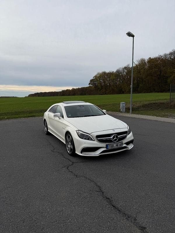 Gebraucht 2015 Mercedes CLS63 AMG AMG Coupé | 49.000 € (Fairer Preis) - Bild 1/4