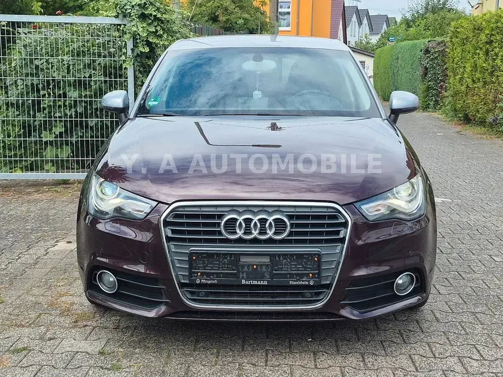 Gebraucht Audi A1 Sportback Ambition 90 PS (66 kW) 2014 Violet Kleinwagen