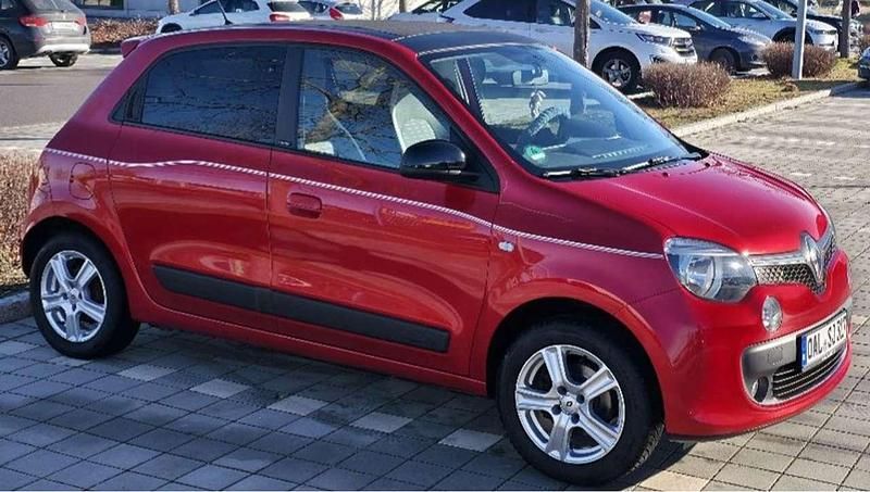 Gebraucht Renault Twingo 90 PS (66 kW) 2017 Rot Kleinwagen