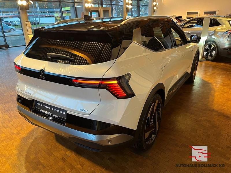 Neu Mitsubishi Eclipse Top 160 kW (218 PS) 2026 Himalayaweiß/onyxschwarz Limousine