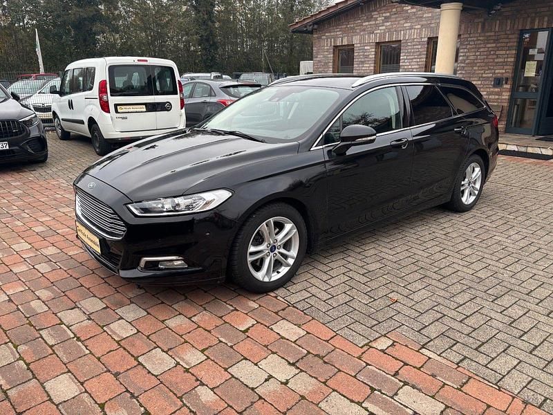 Schwarz Gebraucht 2017 Ford Mondeo Titanium Kombi | 10.950 € (Fairer Preis) - Bild 1/4