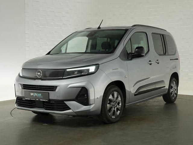 Gebraucht Opel Combo 131 PS (96 kW) 2024 Kontrast grau Van / Kleinbus