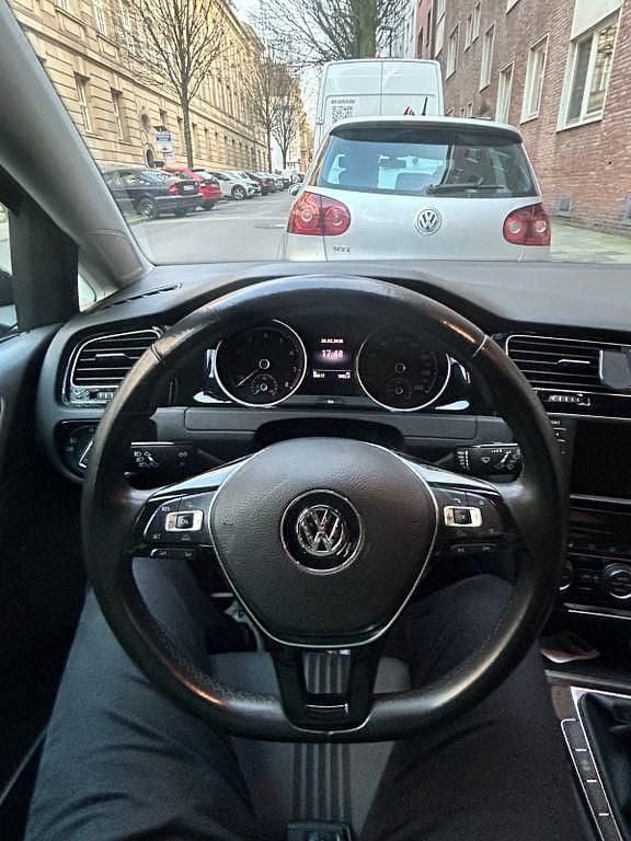 Gebraucht VW Golf VII Allstar 150 PS (110 kW) 2016 Blau Limousine