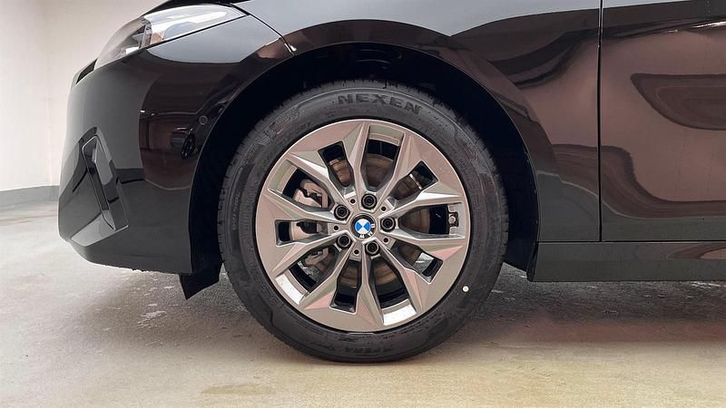 Neu BMW 120 Efficient Dynamics 170 PS (125 kW) 2026 Schwarz uni Kleinwagen