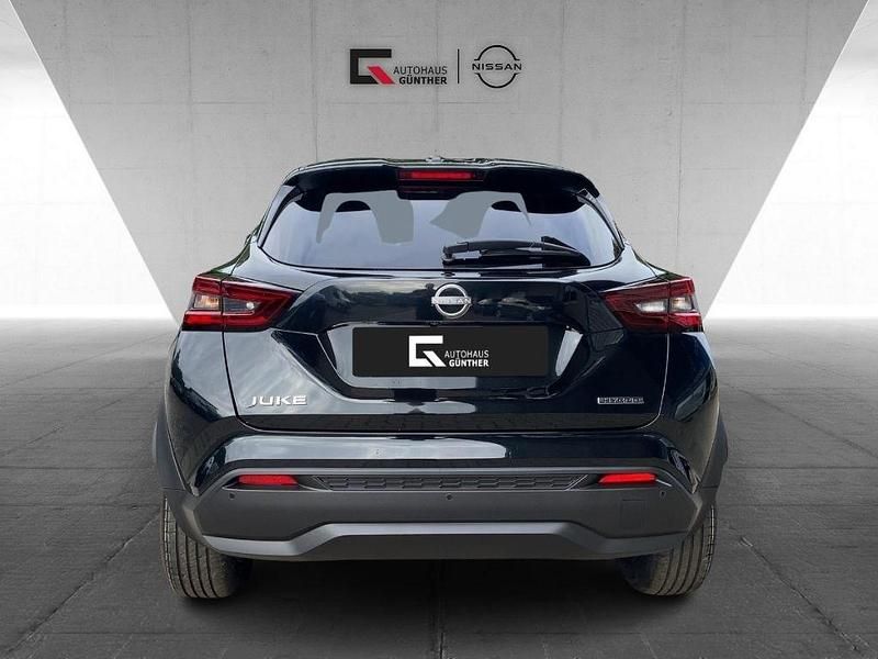Gebraucht Nissan Juke N-Connecta 143 PS (105 kW) 2024 Pearl black SUV
