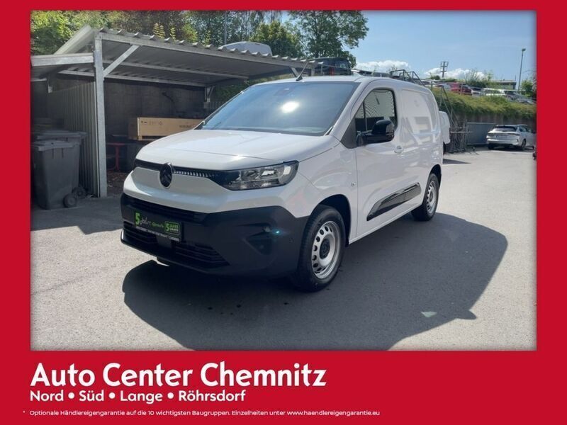 Weiß (lackierung weiss icy/deckende lackierung) Gebraucht 2024 Citroën Berlingo Van / Kleinbus | 21.995 € (Guter Preis) - Bild 1/4