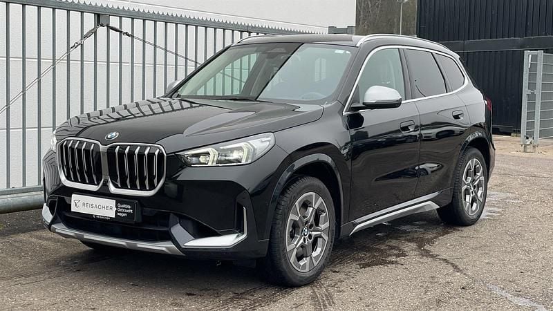 Gebraucht BMW X1 Efficient Dynamics 204 PS (150 kW) 2023 Saphirschwarz metallic SUV