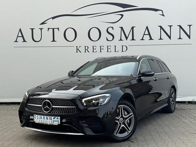 Obsidianschwarz metalliclack Gebraucht 2021 Mercedes E300 AMG line Kombi | 36.500 € (Fairer Preis) - Bild 1/4