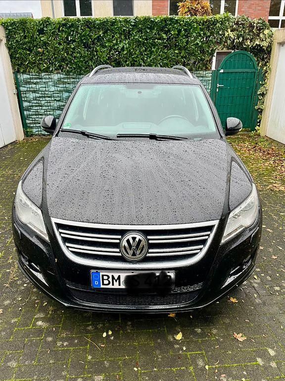 Schwarz Gebraucht 2009 VW Tiguan R-line SUV | 7.599 € (Fairer Preis) - Bild 1/4